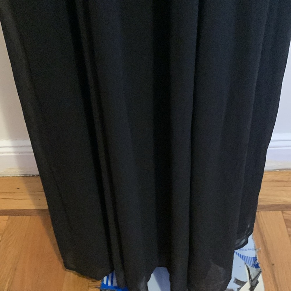 EXPRESS Maxi Dress - Picture 3 of 10